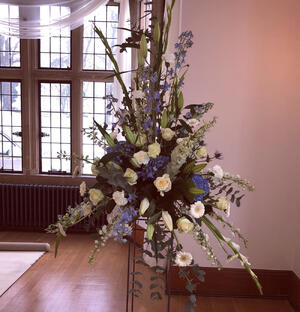 Pedestal Flowers Pedestal Flowers